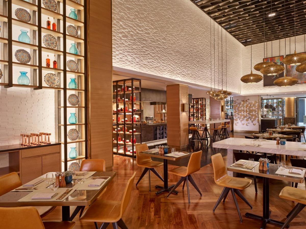 ไฮแอท รีเจนซี อัลกูต มอลล์ Hotel Kuwait City ภายนอก รูปภาพ The restaurant