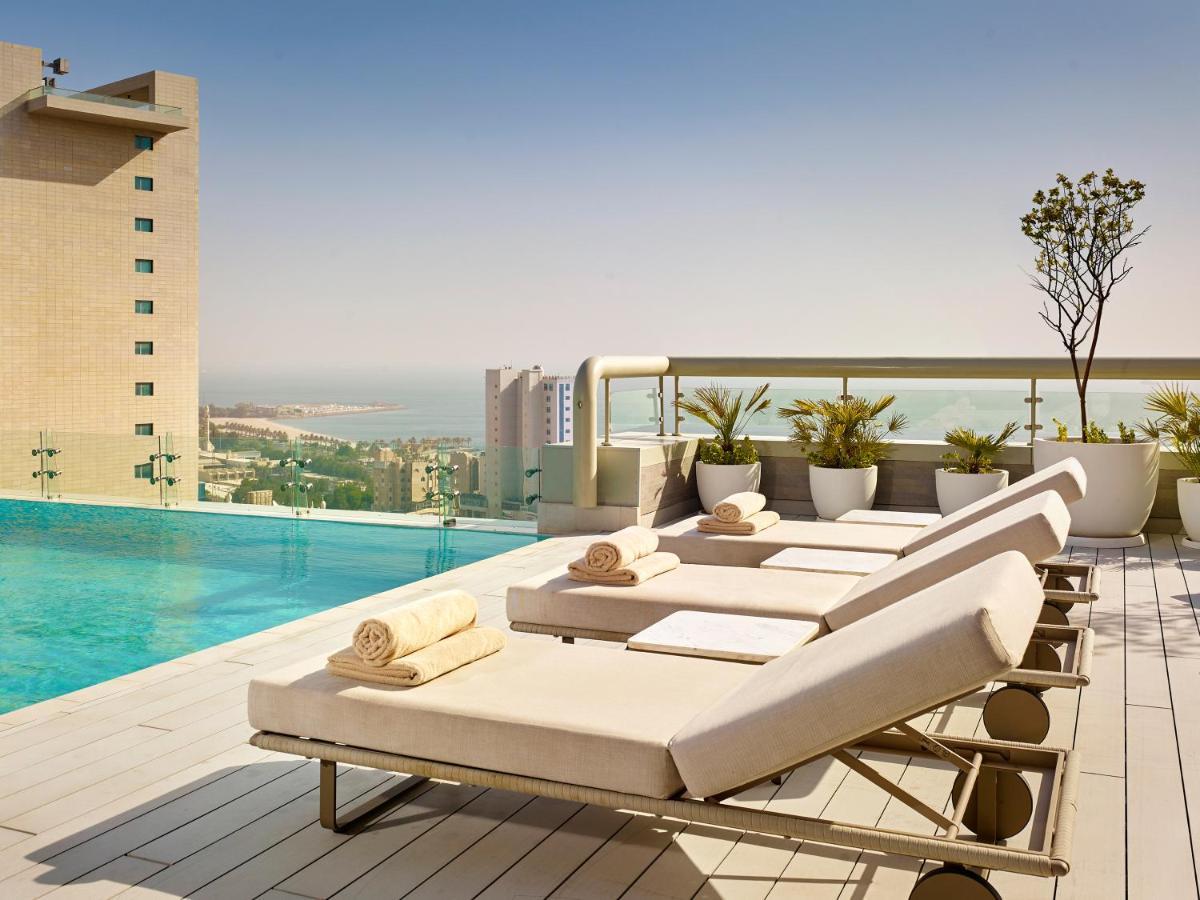 ไฮแอท รีเจนซี อัลกูต มอลล์ Hotel Kuwait City ภายนอก รูปภาพ The pool at the Westin Jerusalem